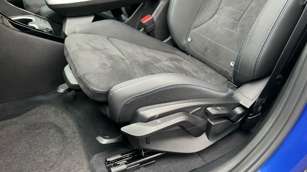 Used BMW iX1 2025 for sale - 76062218: Photo 35