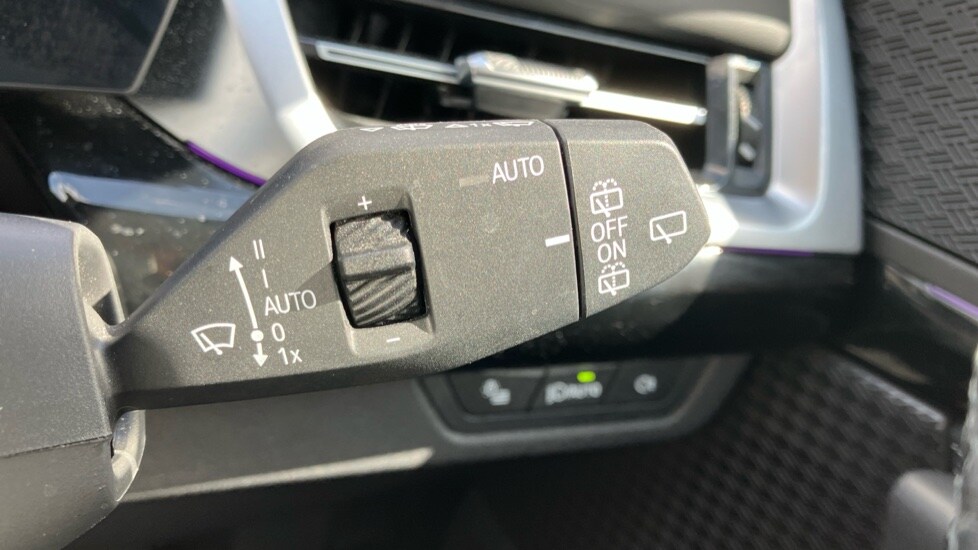 Vehicle 33