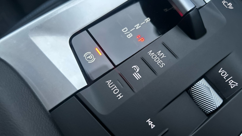 Used BMW iX2 2025 for sale - 76861882: Photo 19