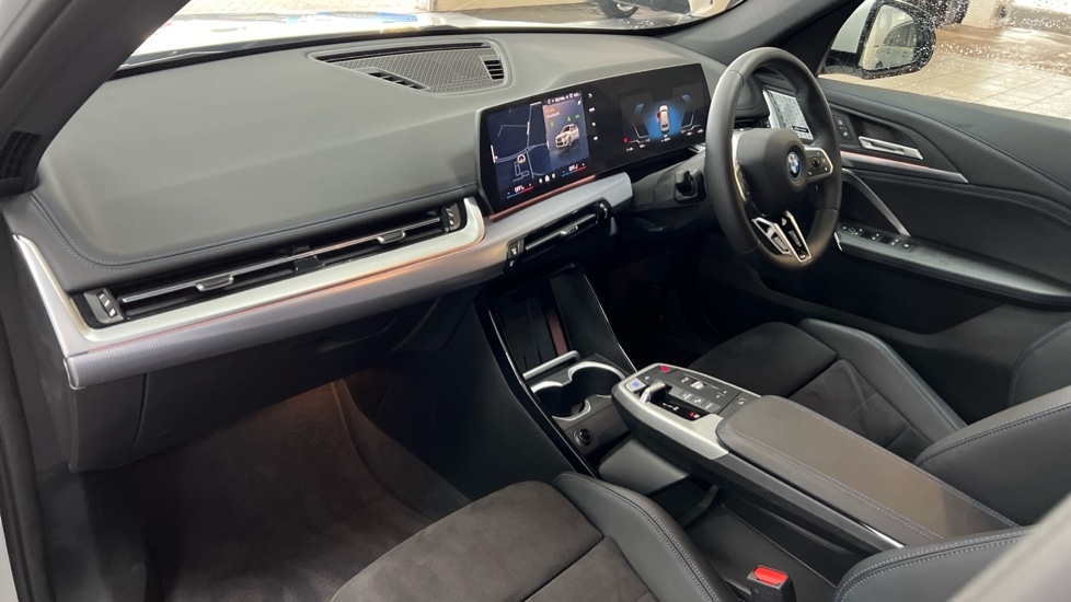 Used BMW iX1 2025 for sale - 76328031: Photo 7