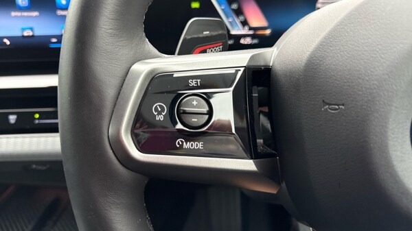Used BMW 5 Series 2025 for sale - 76086708: Photo 17