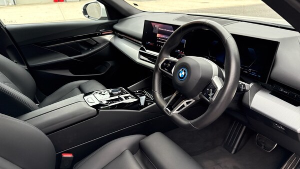 Used BMW 5 Series 2025 for sale - 76086708: Photo 6