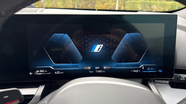 Used BMW 5 Series 2025 for sale - 76086708: Photo 9