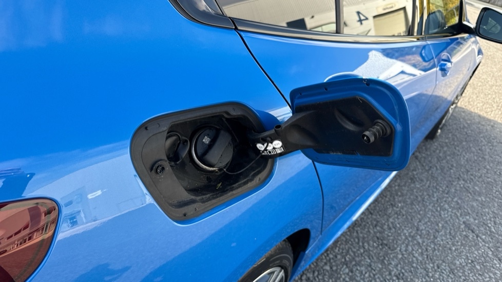 Used BMW 1 Series 2023 for sale - 76244601: Photo 39