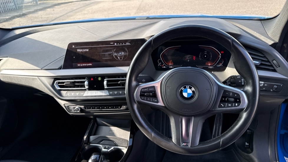 Used BMW 1 Series 2023 for sale - 76244601: Photo 5