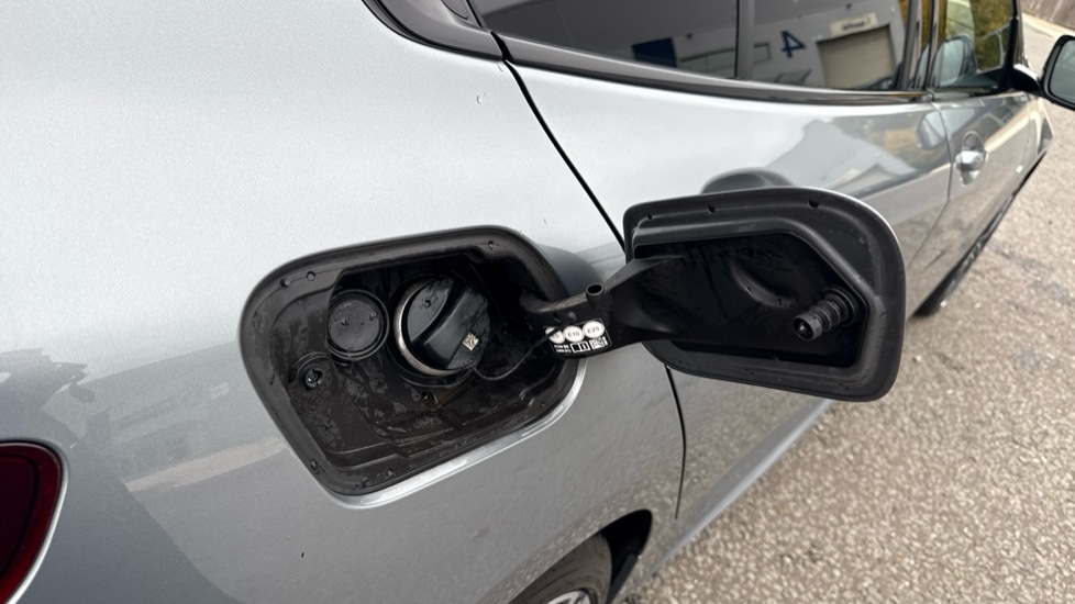 Used BMW 1 Series 2023 for sale - 76100037: Photo 39