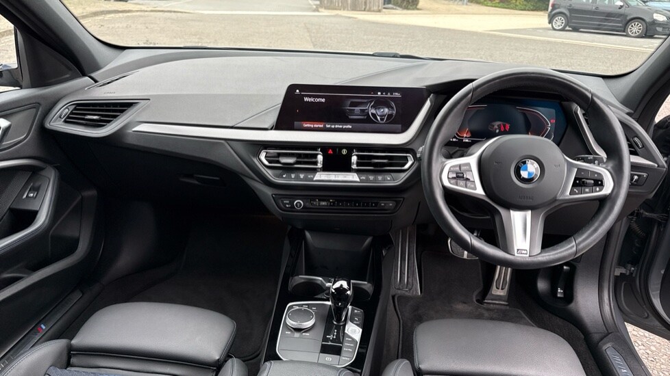 Used BMW 1 Series 2023 for sale - 76100037: Photo 4