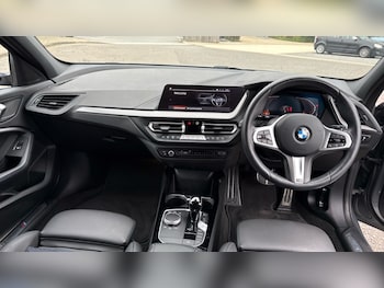Used BMW 1 Series 2023 for sale - 76100037: Photo 4