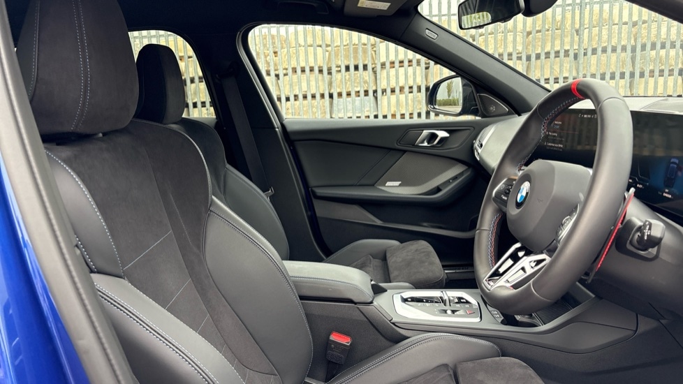 Used BMW 1 Series 2025 for sale - 76037848: Photo 11
