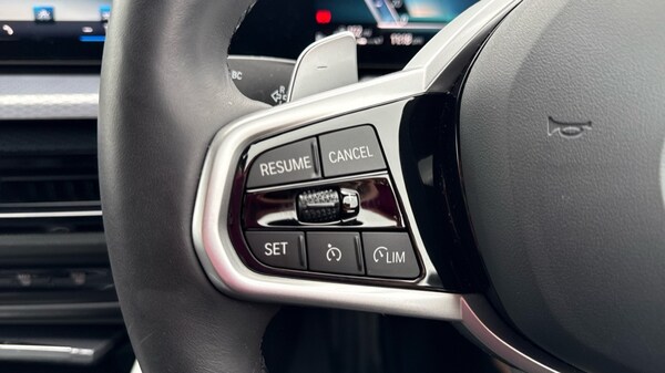 Used BMW 3 Series 2025 for sale - 76233914: Photo 17
