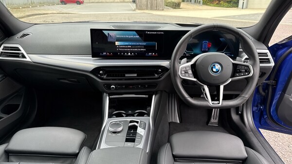 Used BMW 3 Series 2025 for sale - 76233914: Photo 4