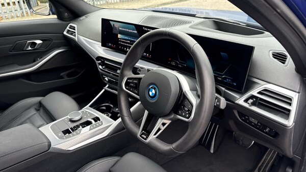 Used BMW 3 Series 2025 for sale - 76233914: Photo 6