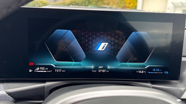 Used BMW 3 Series 2025 for sale - 76233914: Photo 9