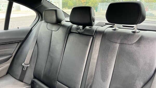 Used BMW 3 Series 2017 for sale - 76008087: Photo 12