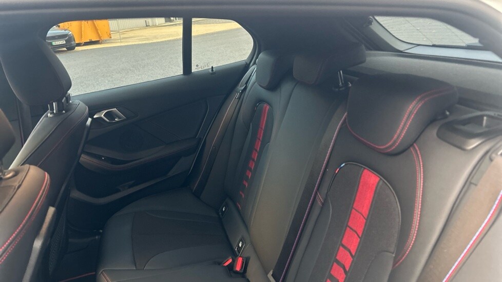 Used BMW 1 Series 2024 for sale - 76438020: Photo 12