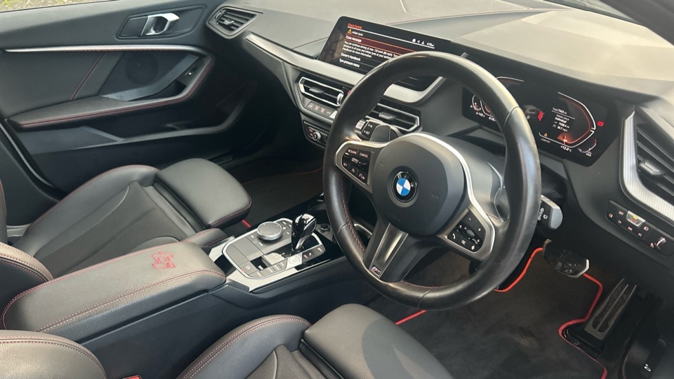 Used BMW 1 Series 2024 for sale - 76438020: Photo 6