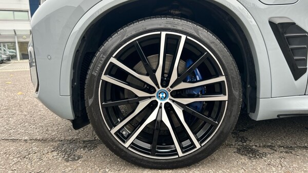 Used BMW X5 2025 for sale - 76272841: Photo 25