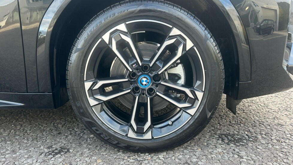 Used BMW iX2 2025 for sale - 76338870: Photo 14