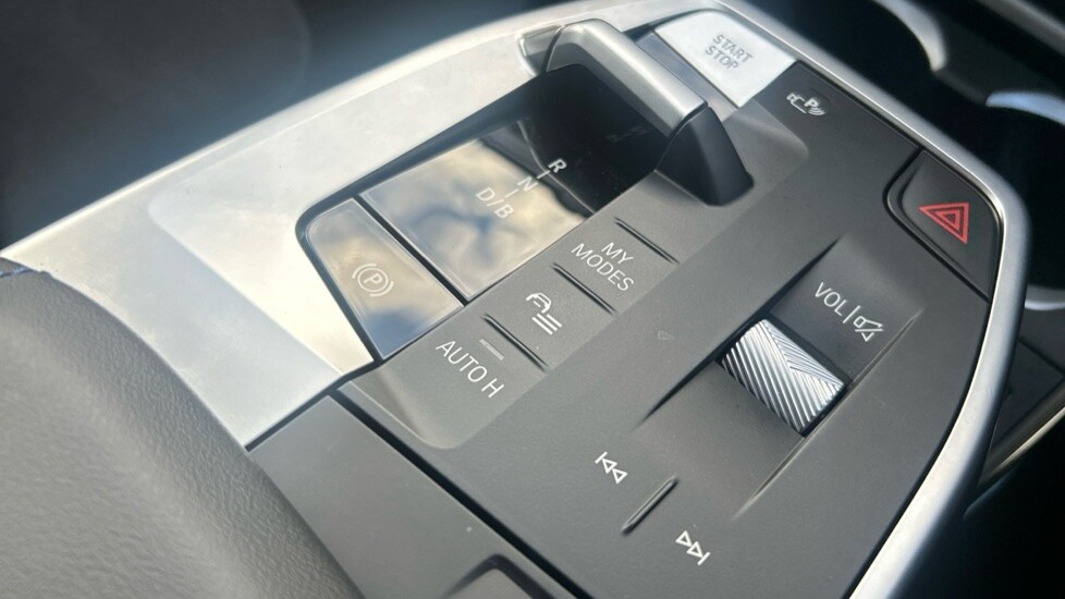 Used BMW iX2 2025 for sale - 76338870: Photo 19