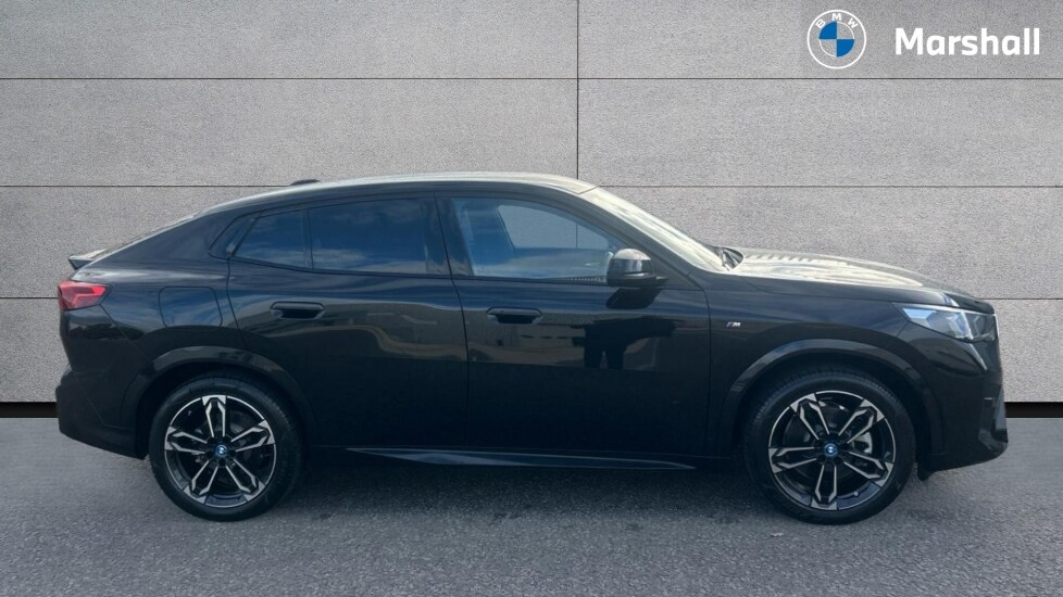 Used BMW iX2 2025 for sale - 76338870: Photo 3