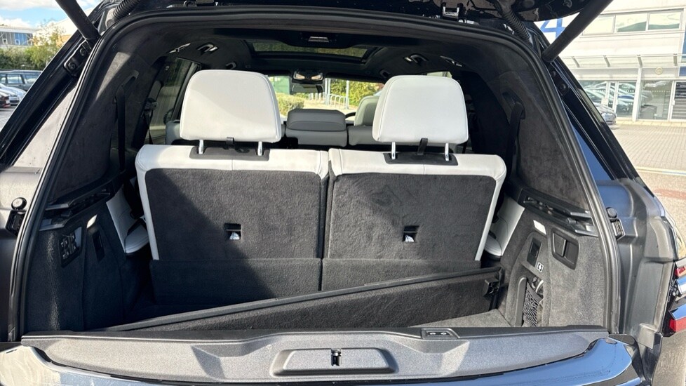Used BMW X7 2023 for sale - 76033907: Photo 13