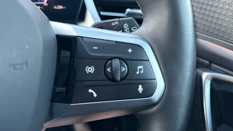 Used BMW iX1 2023 for sale - 76404788: Photo 18