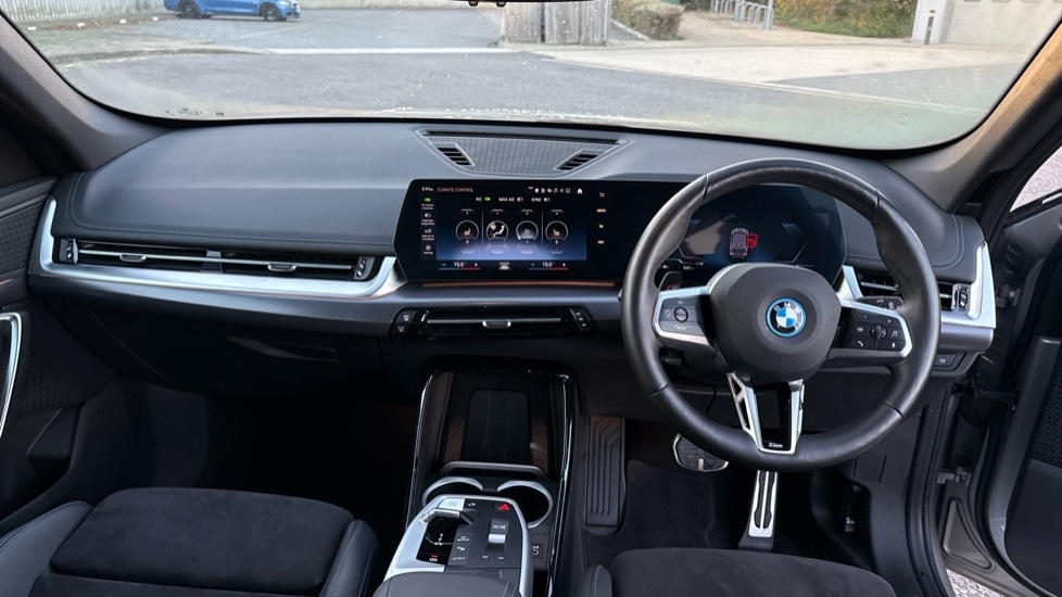 Used BMW iX1 2023 for sale - 76404788: Photo 4