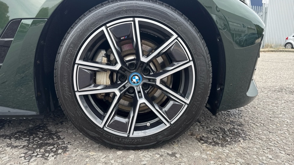 Used BMW i4 2023 for sale - 76487535: Photo 25