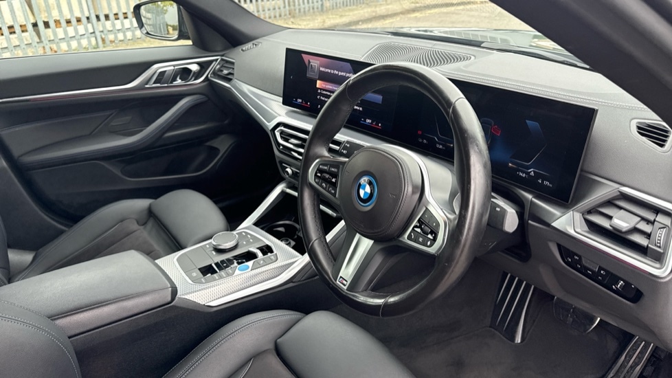 Used BMW i4 2023 for sale - 76487535: Photo 6