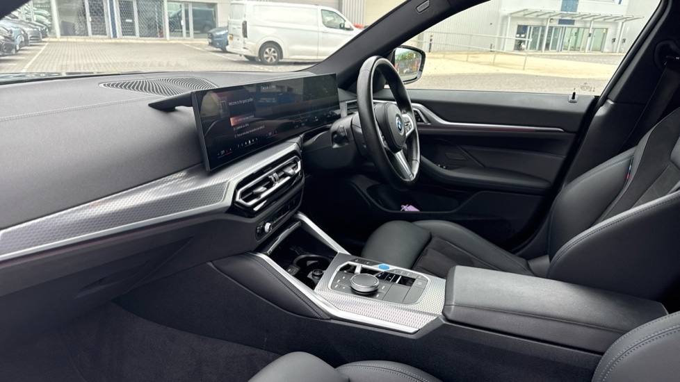 Used BMW i4 2023 for sale - 76487535: Photo 7