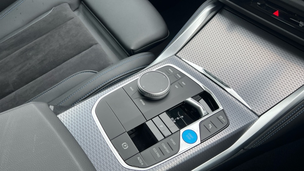 Used BMW i4 2024 for sale - 76501323: Photo 10