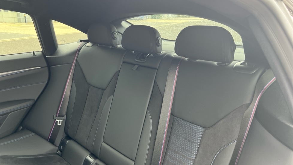 Used BMW i4 2024 for sale - 76501323: Photo 12