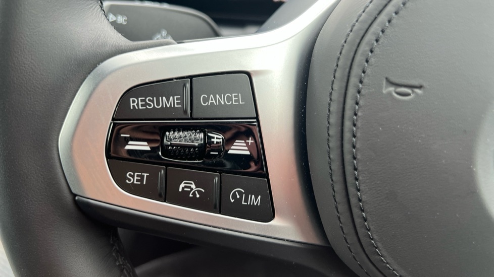 Used BMW i4 2024 for sale - 76501323: Photo 17