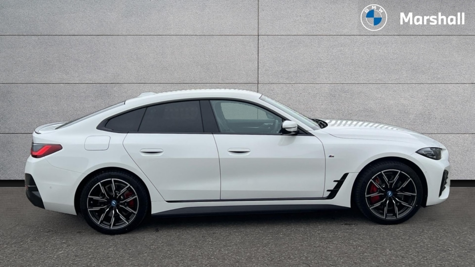 Used BMW i4 2024 for sale - 76501323: Photo 3