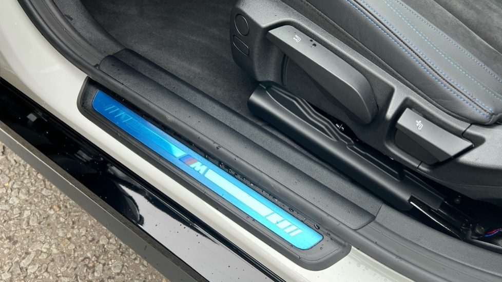 Used BMW i4 2024 for sale - 76501323: Photo 38