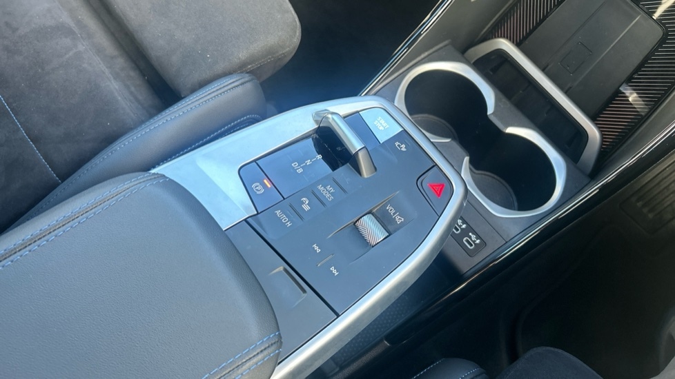 Used BMW iX1 2023 for sale - 76404808: Photo 10