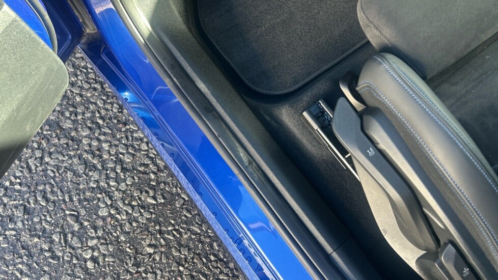 Used BMW iX1 2023 for sale - 76404808: Photo 38