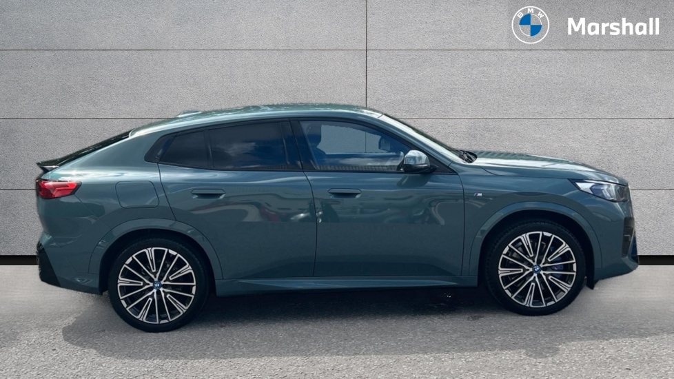 Used BMW iX2 2025 for sale - 76332118: Photo 3