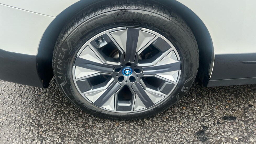 Used BMW iX 2022 for sale - 76773169: Photo 27