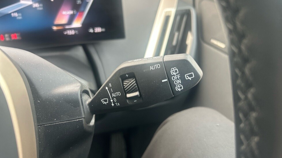 Used BMW iX 2022 for sale - 76773169: Photo 33