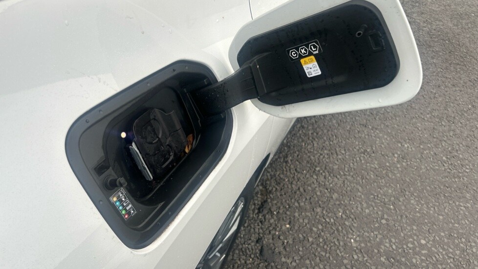 Used BMW iX 2022 for sale - 76773169: Photo 39