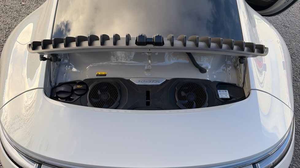 Used Porsche 911 2022 for sale - 76773107: Photo 16