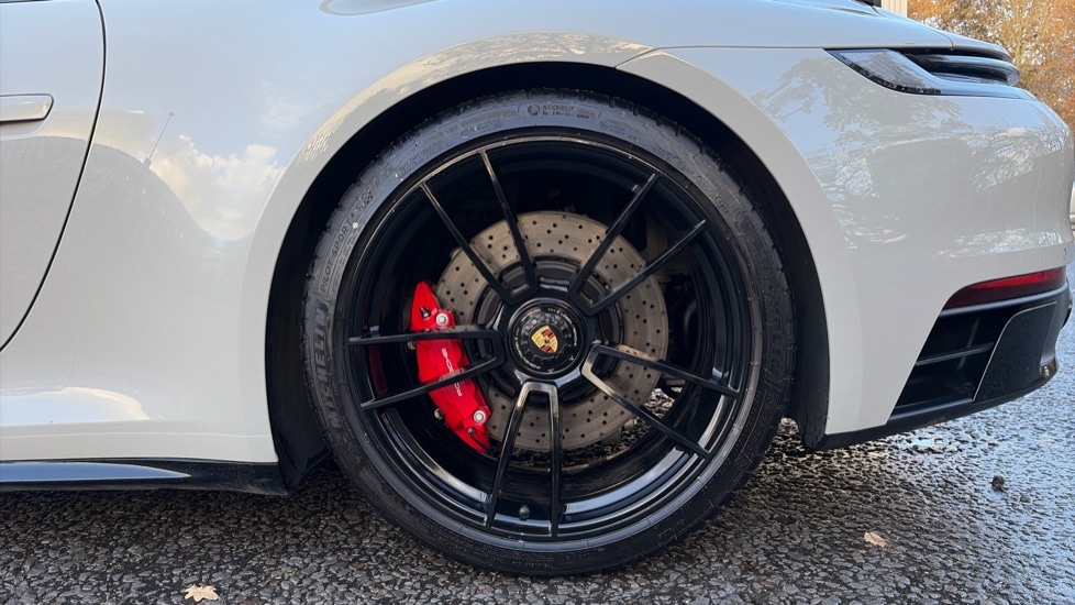 Used Porsche 911 2022 for sale - 76773107: Photo 18