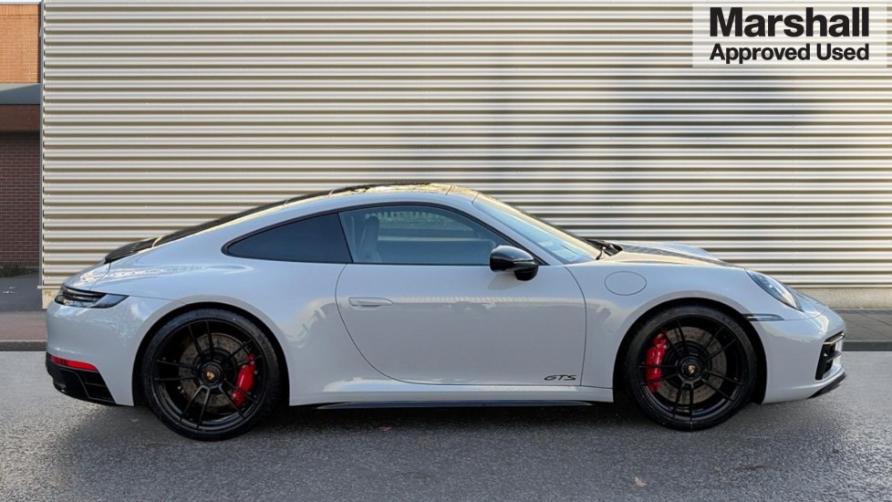 Used Porsche 911 2022 for sale - 76773107: Photo 2