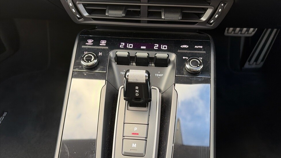 Used Porsche 911 2022 for sale - 76773107: Photo 55