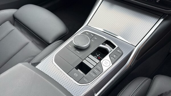 Used BMW 3 Series 2025 for sale - 76044298: Photo 10