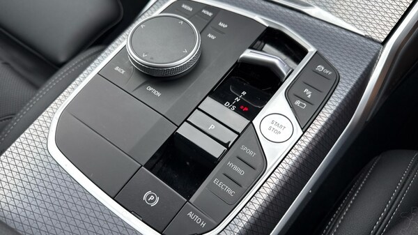Used BMW 3 Series 2025 for sale - 76044298: Photo 19