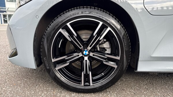 Used BMW 3 Series 2025 for sale - 76044298: Photo 25