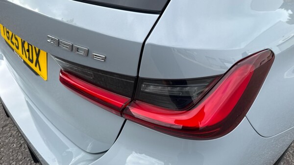 Used BMW 3 Series 2025 for sale - 76044298: Photo 29