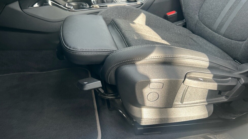 Used BMW 1 Series 2025 for sale - 76722117: Photo 35